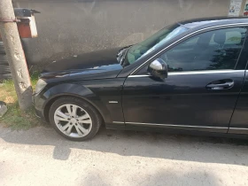 Mercedes-Benz C 220, снимка 6