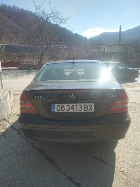 Mercedes-Benz C 200 Фейслифт, снимка 6