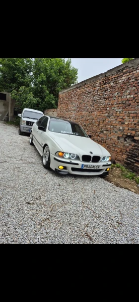  BMW 528