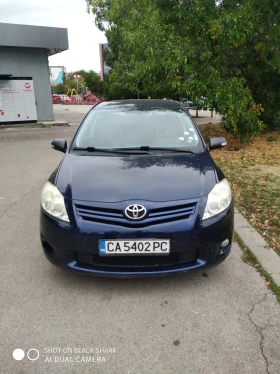 Toyota Auris  - изображение 1