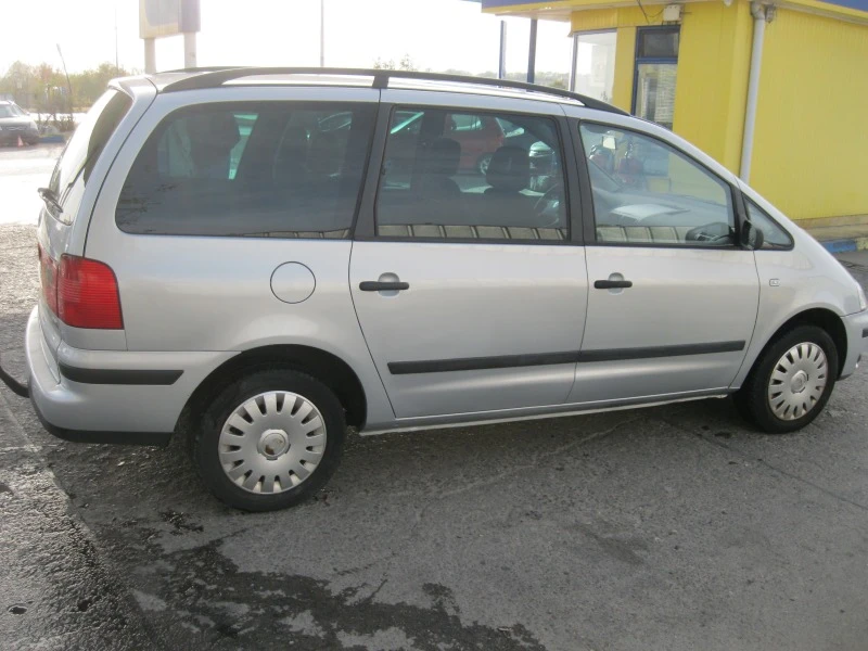 VW Sharan Family, снимка 3 - Автомобили и джипове - 42653369