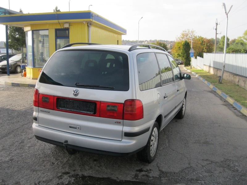 VW Sharan Family, снимка 4 - Автомобили и джипове - 42653369