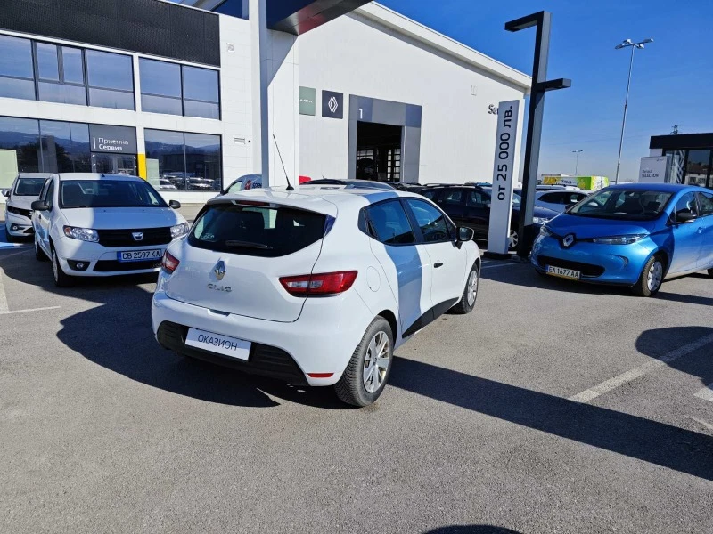 Renault Clio 1.5 DCi 75k.c., снимка 4 - Автомобили и джипове - 44193861