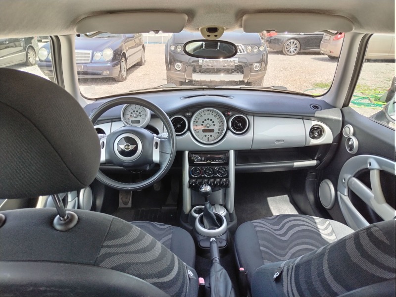 Mini Cooper 1.6 i, снимка 8 - Автомобили и джипове - 46384940