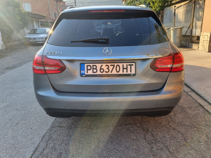 Mercedes-Benz C 220, снимка 4 - Автомобили и джипове - 46656652