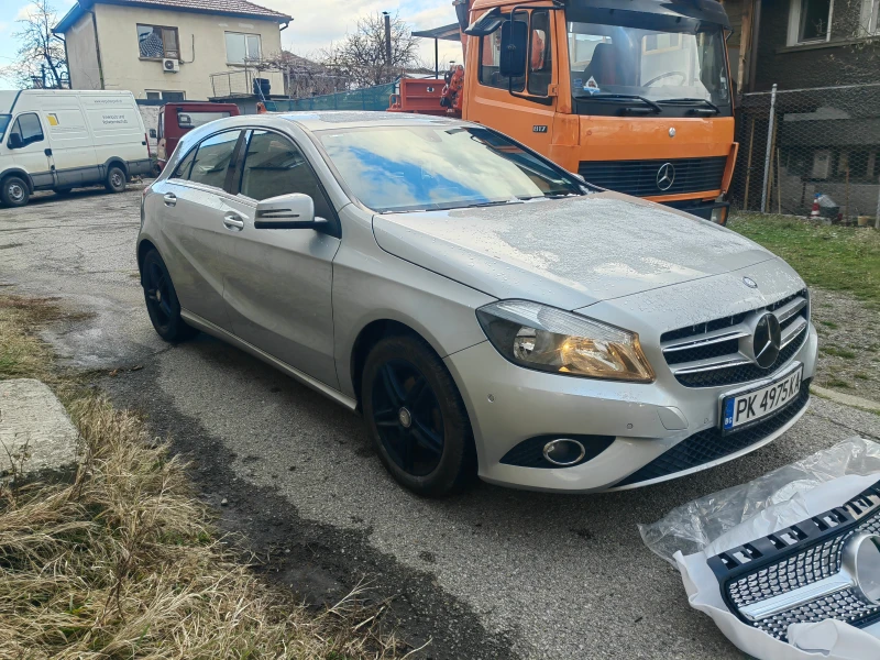 Mercedes-Benz A 180, снимка 3 - Автомобили и джипове - 48257290