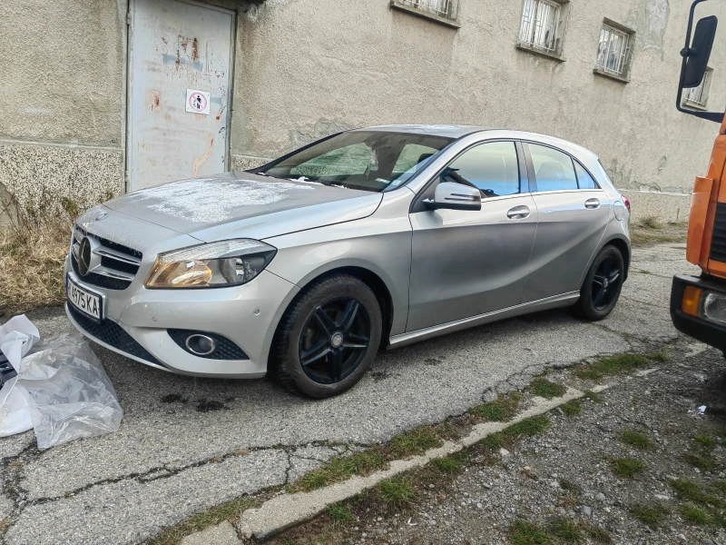 Mercedes-Benz A 180, снимка 2 - Автомобили и джипове - 48257290