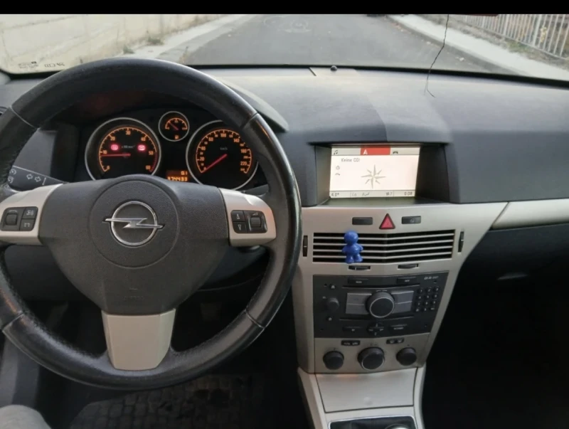 Opel Astra, снимка 5 - Автомобили и джипове - 48324682