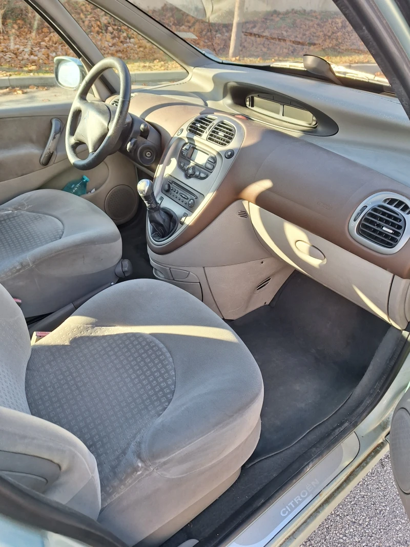 Citroen Xsara picasso, снимка 13 - Автомобили и джипове - 48490270