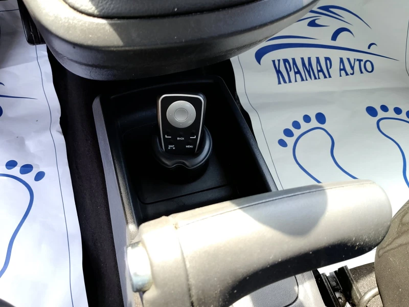 Renault Kangoo 1.5D Tom Tom, снимка 14 - Автомобили и джипове - 51228589