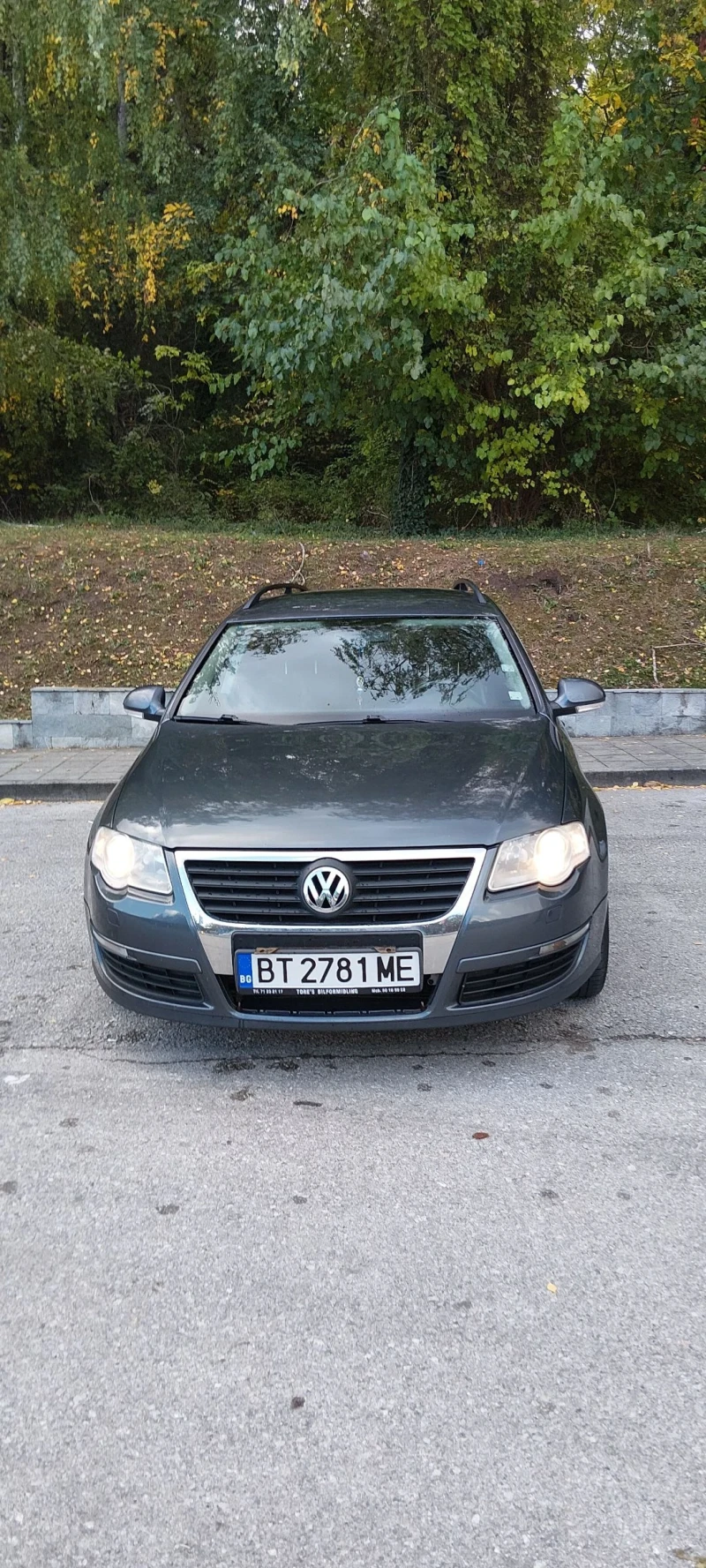 VW Passat, снимка 17 - Автомобили и джипове - 52035353