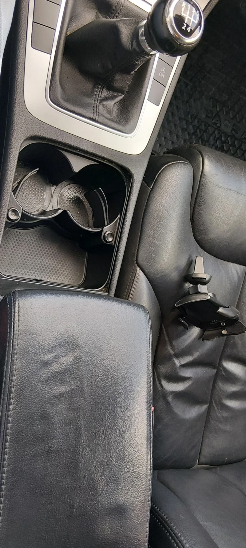 VW Passat, снимка 10 - Автомобили и джипове - 52035353