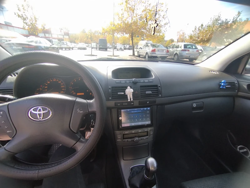Toyota Avensis, снимка 5 - Автомобили и джипове - 52503037