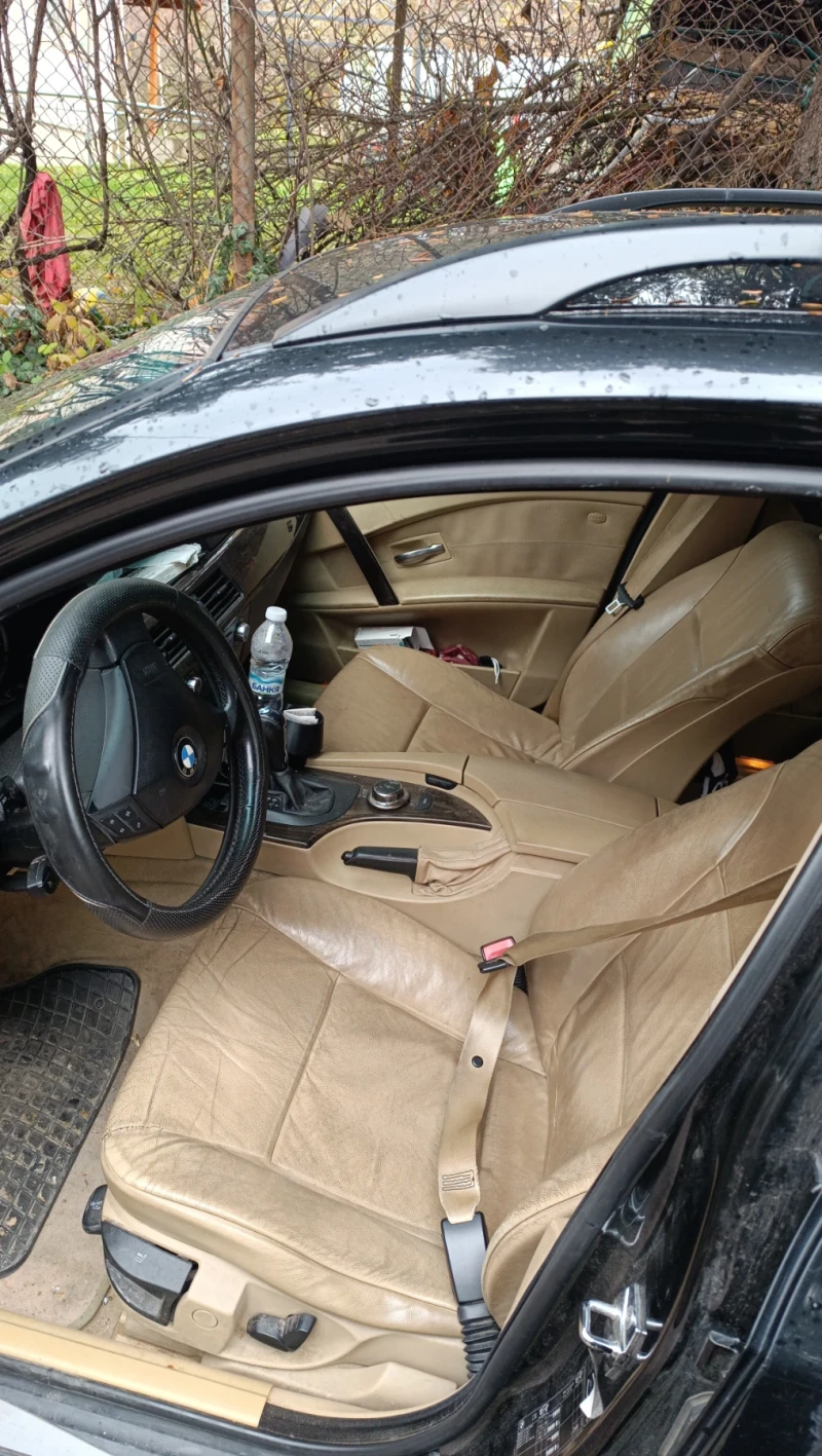 BMW 530 Комби, снимка 4 - Автомобили и джипове - 52602732