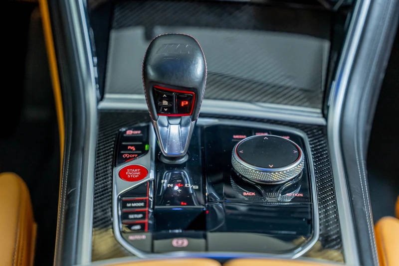 BMW M8 Competition Coupe, снимка 15 - Автомобили и джипове - 52738601