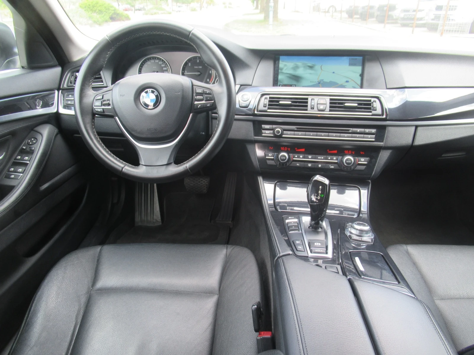 BMW 525 d X-Drive M Paket | Mobile.bg   14
