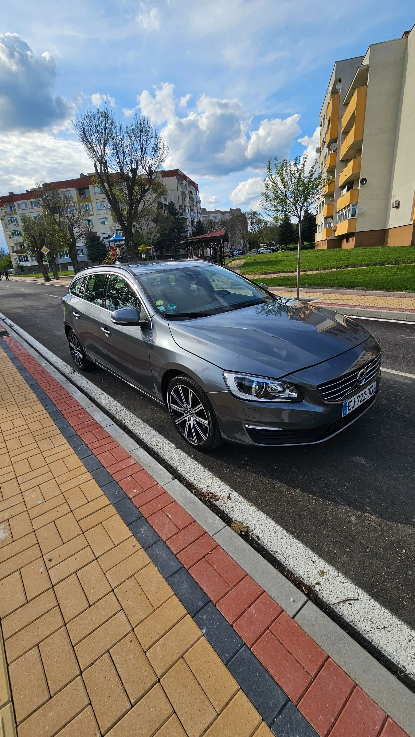 Volvo V60  - изображение 8