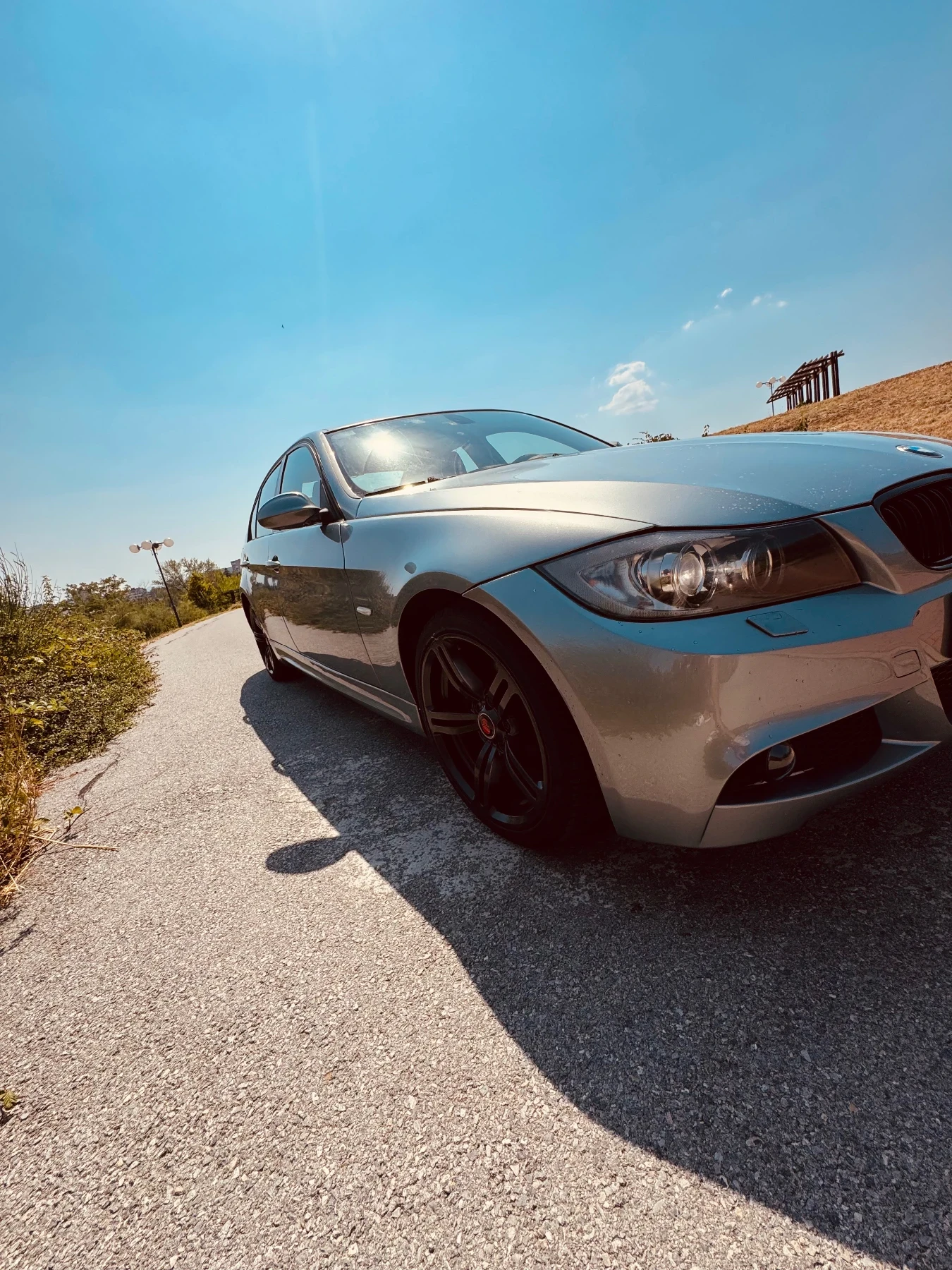 BMW 320  - изображение 2