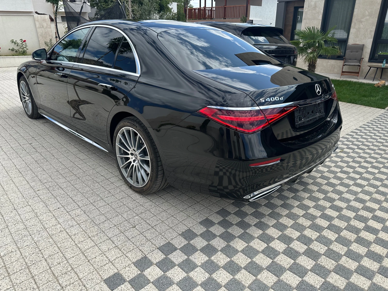Mercedes-Benz S 400 d AMG - изображение 2