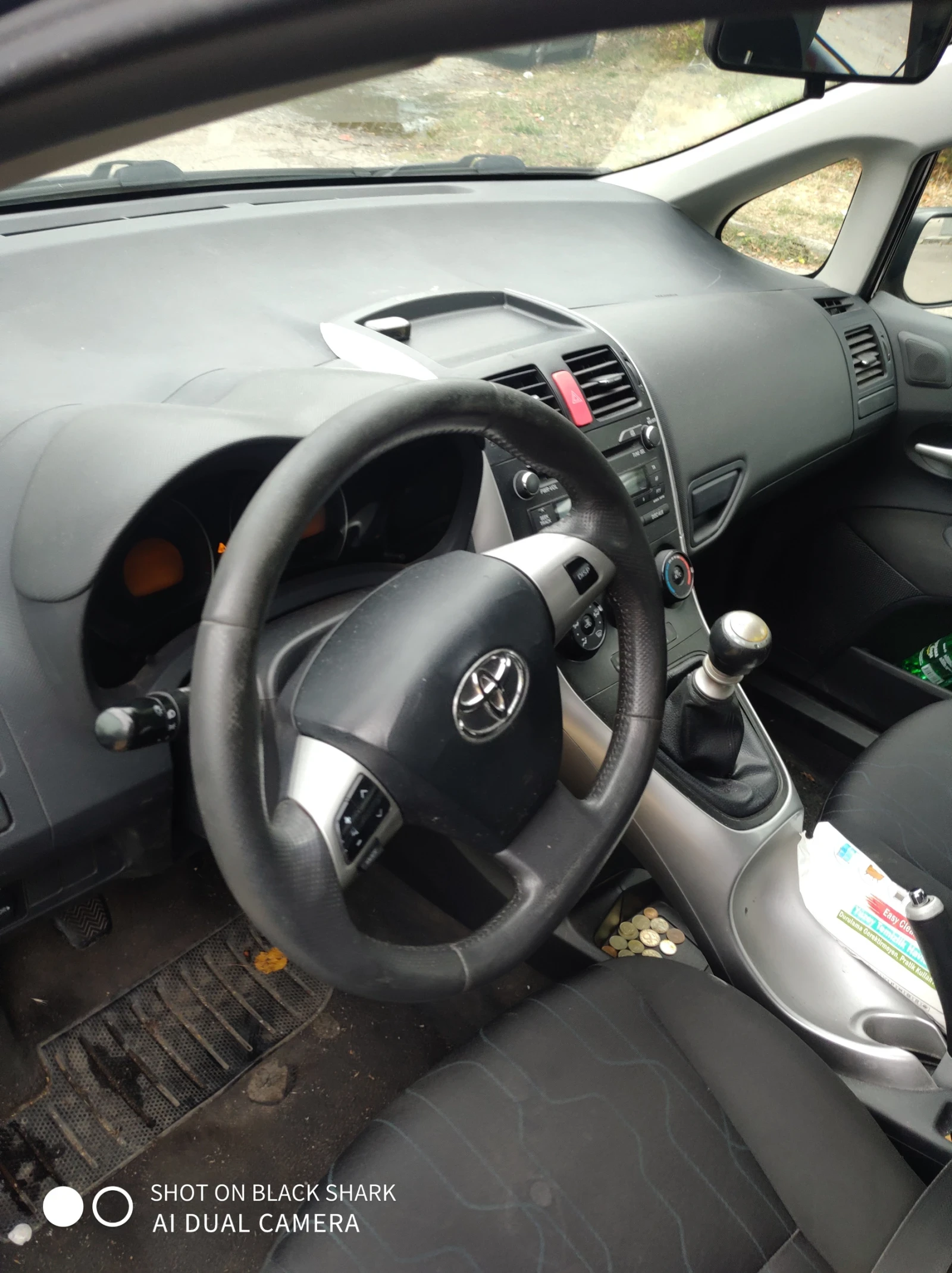 Toyota Auris  - изображение 5