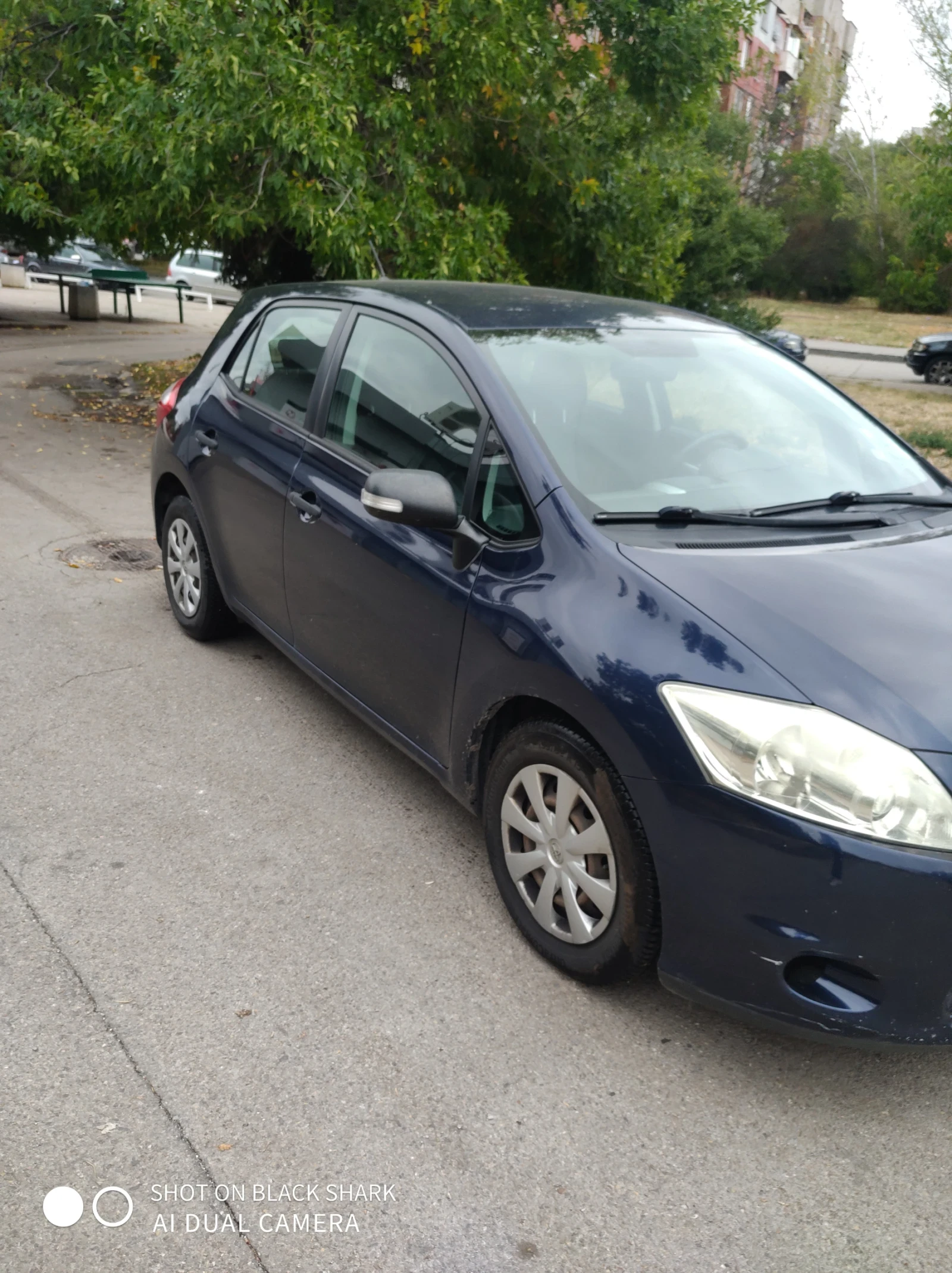 Toyota Auris  - изображение 2