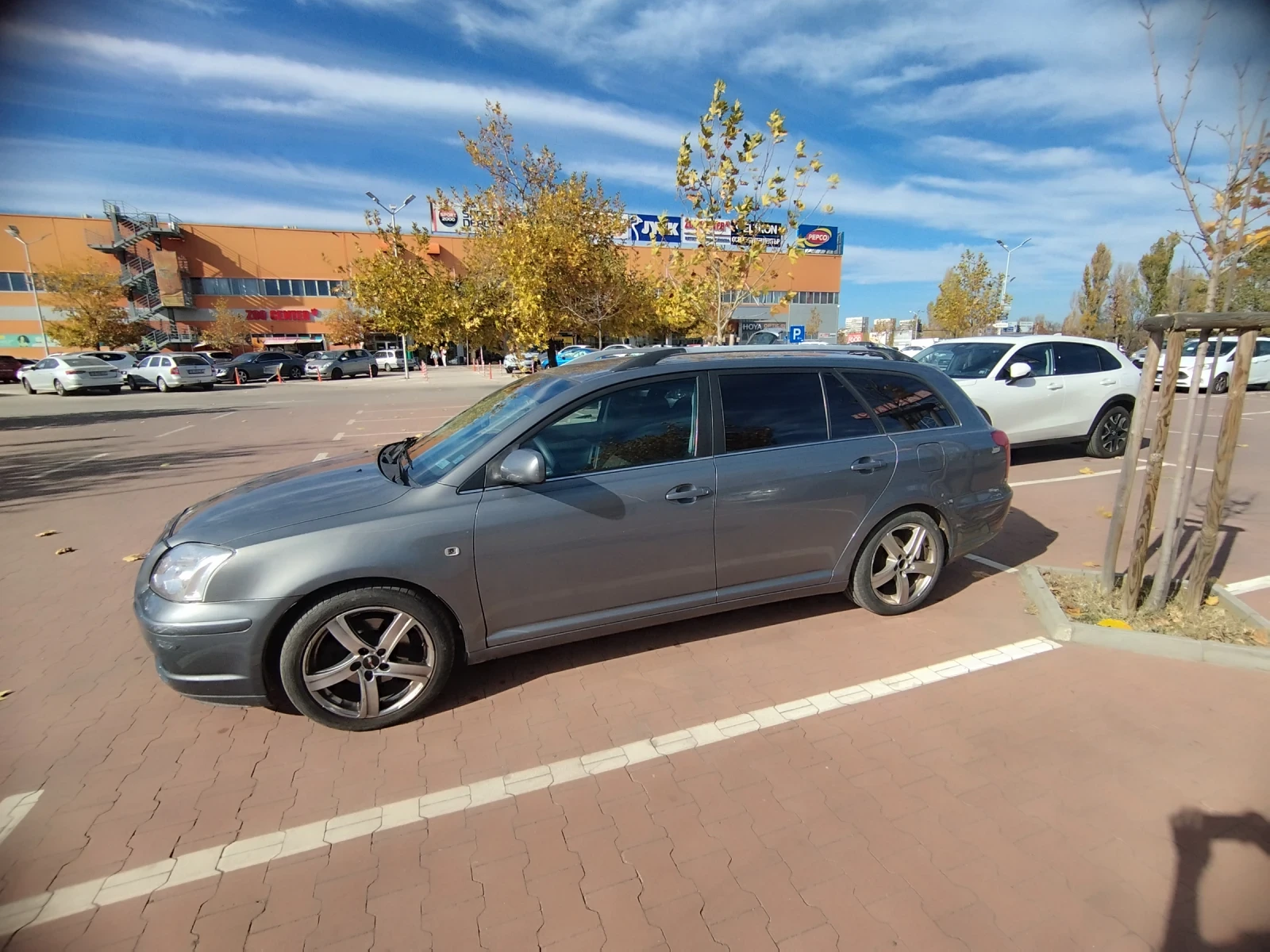 Toyota Avensis  - изображение 3