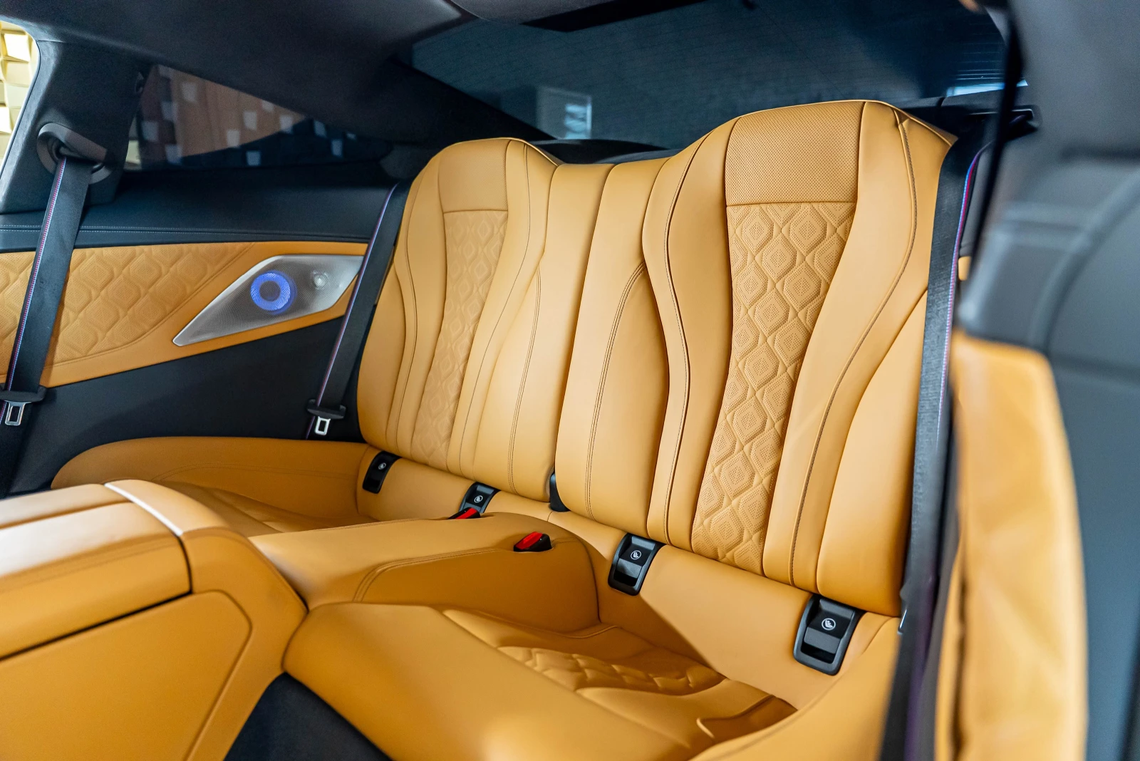 BMW M8 Competition Coupe | Mobile.bg   16