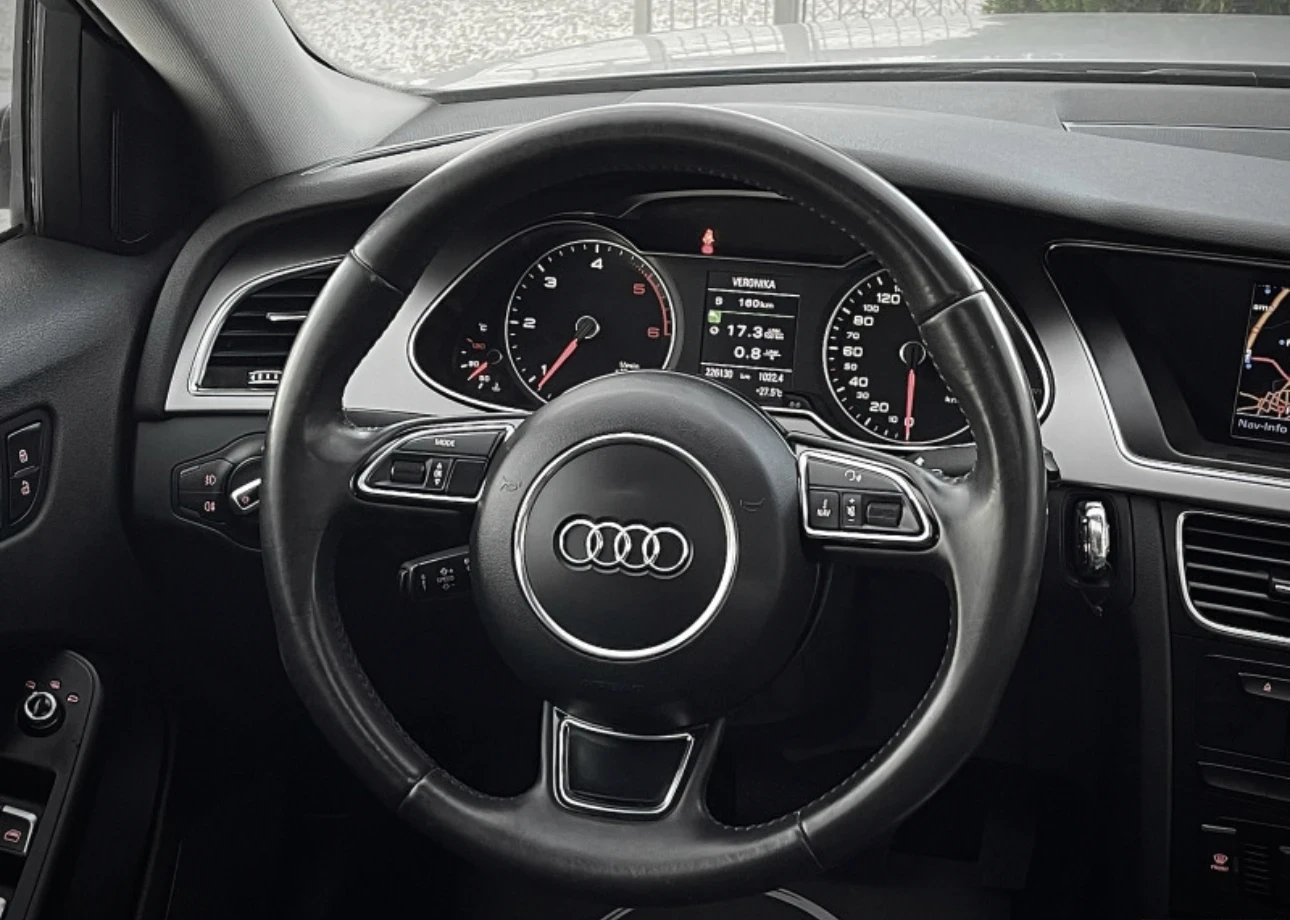 Audi A4 S Line/ Face Lift/  8 Скорости /PANO/NAV/  - изображение 7