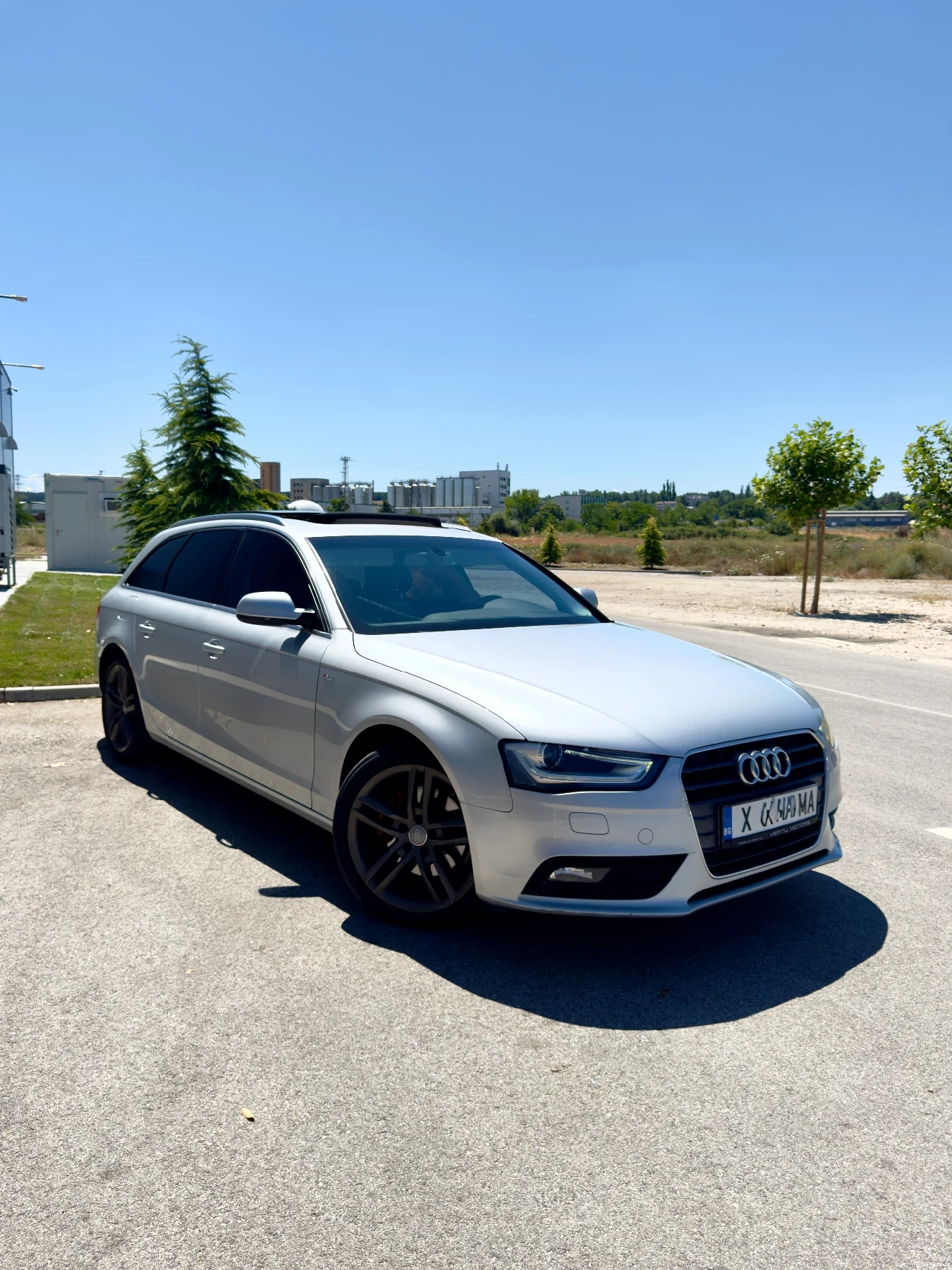 Audi A4 S Line/ Face Lift/  8 Скорости /PANO/177hp, снимка 2 - Автомобили и джипове - 55168254