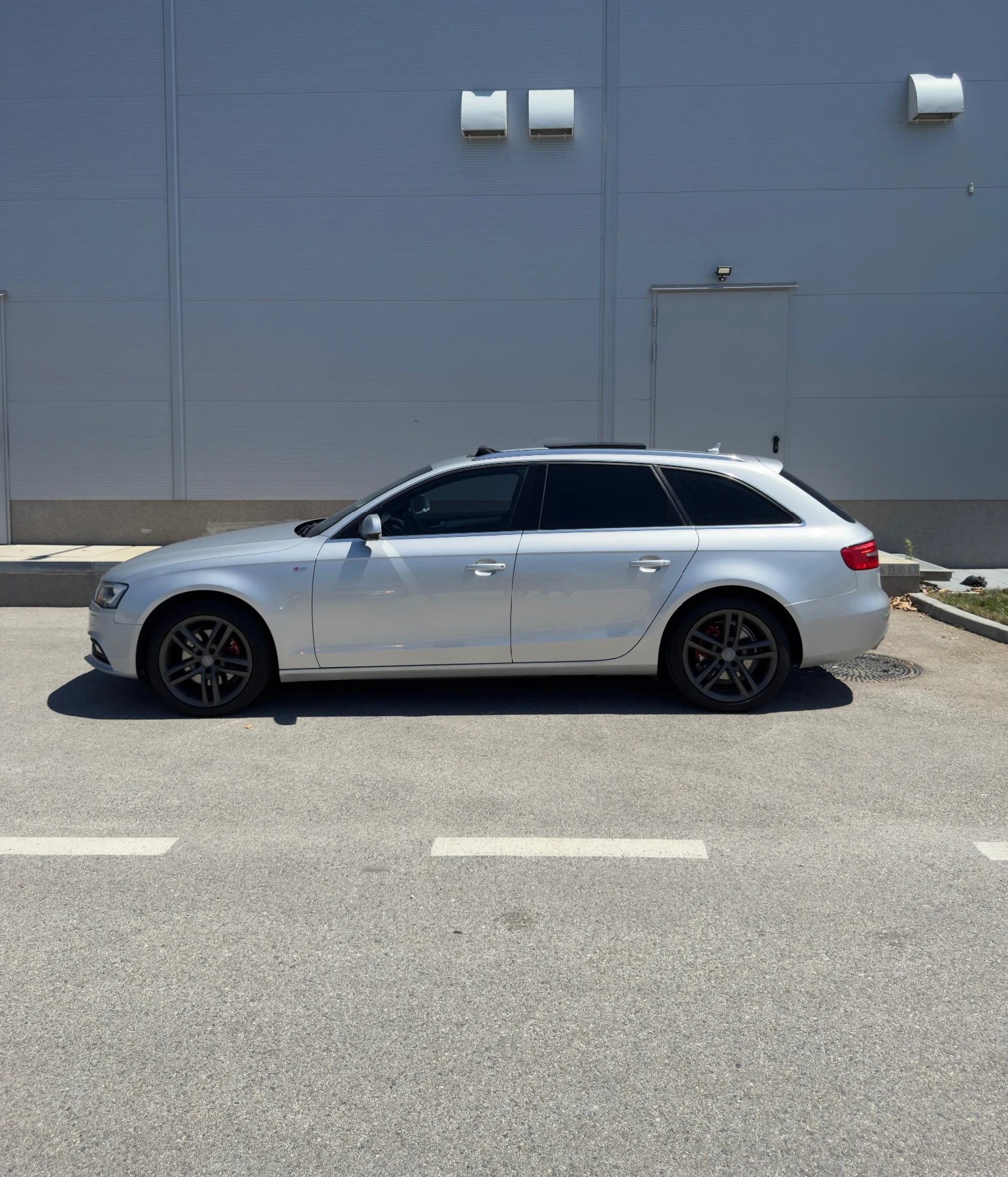 Audi A4 S Line/ Face Lift/  8 Скорости /PANO/177hp, снимка 4 - Автомобили и джипове - 55168254