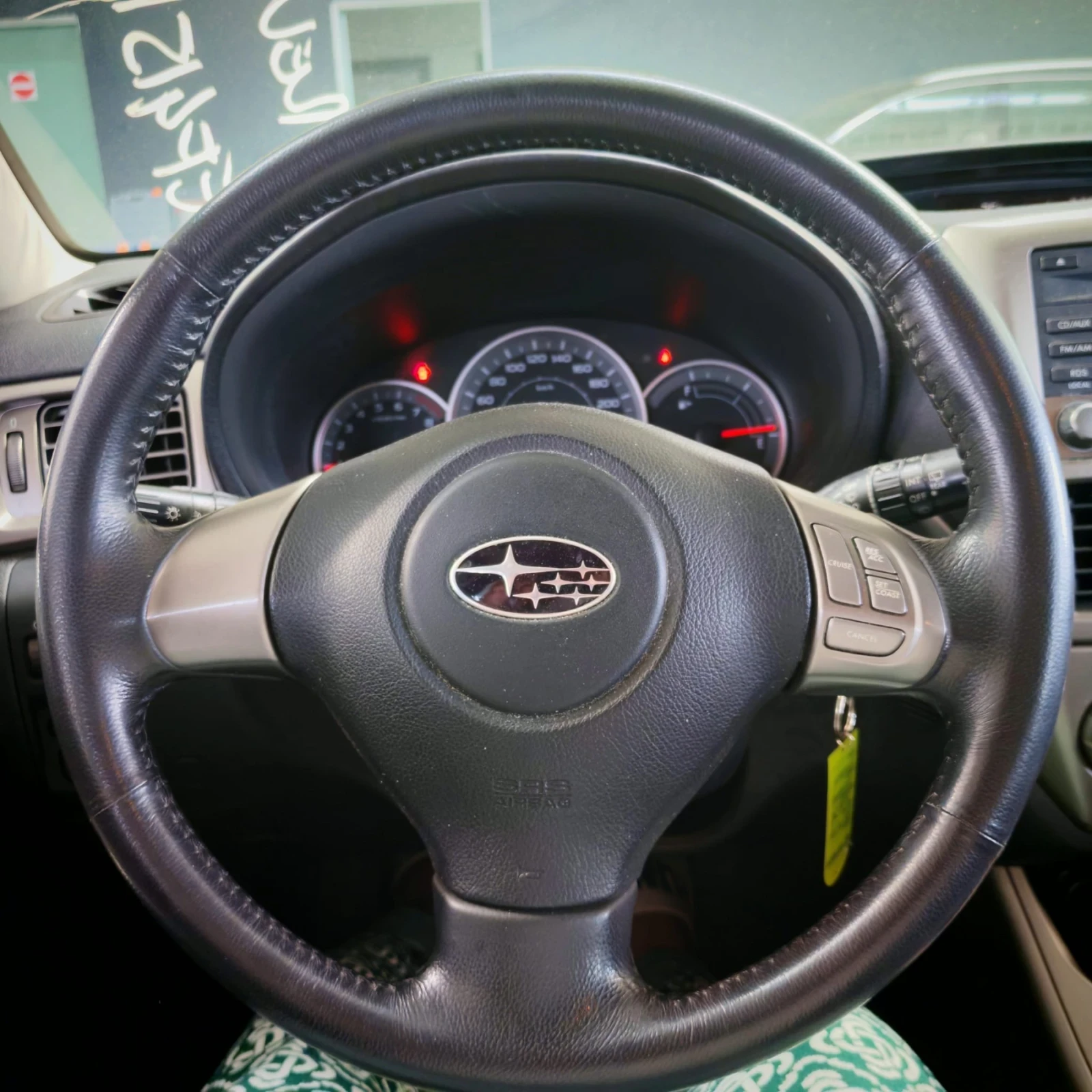 Subaru Impreza 2011 Фабрична газ 1.5 BOXER, снимка 5 - Автомобили и джипове - 54370917