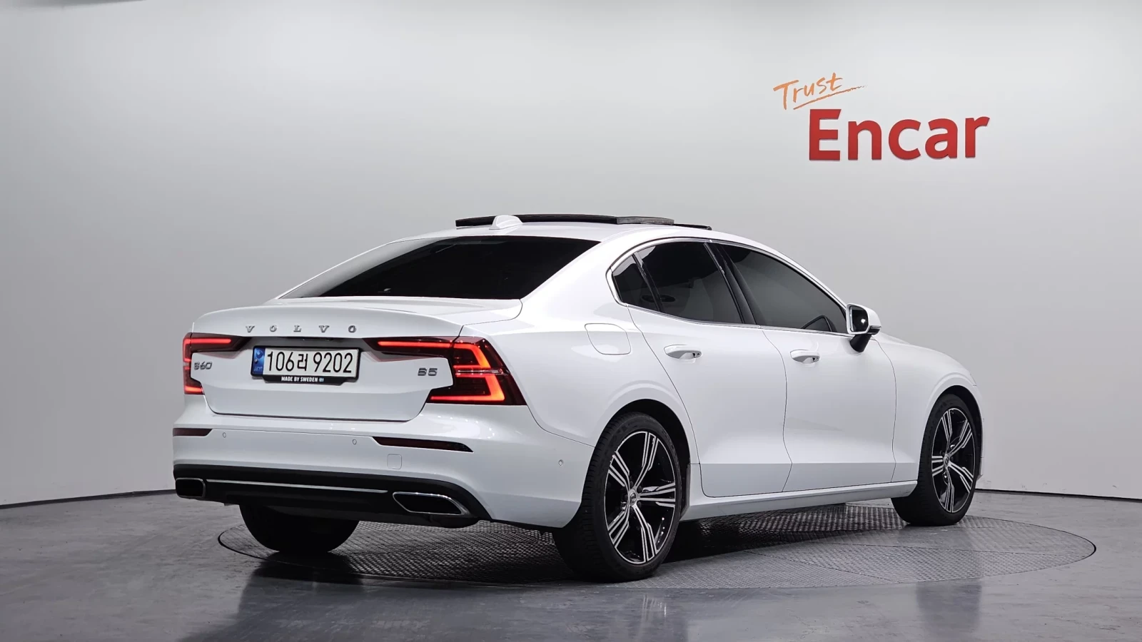 Volvo S60 2.0 , снимка 3 - Автомобили и джипове - 54869637