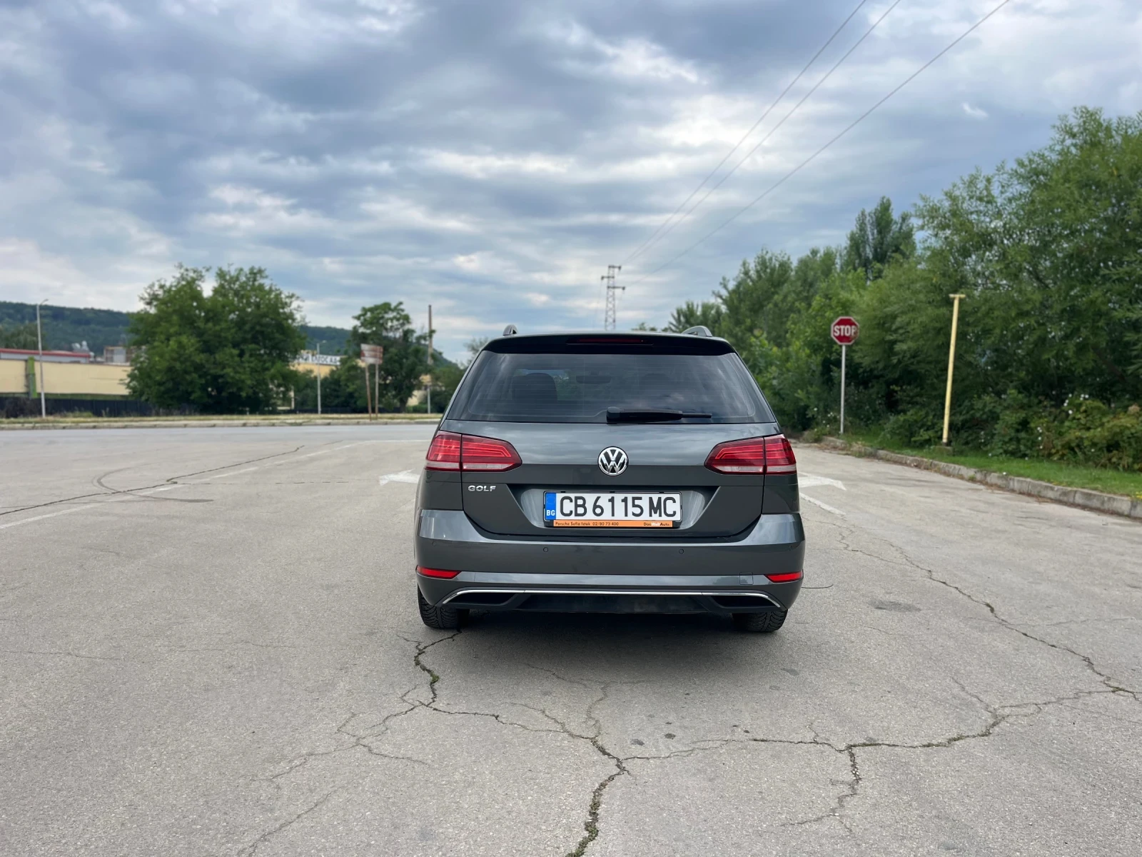 VW Golf Variant, снимка 5 - Автомобили и джипове - 55125957