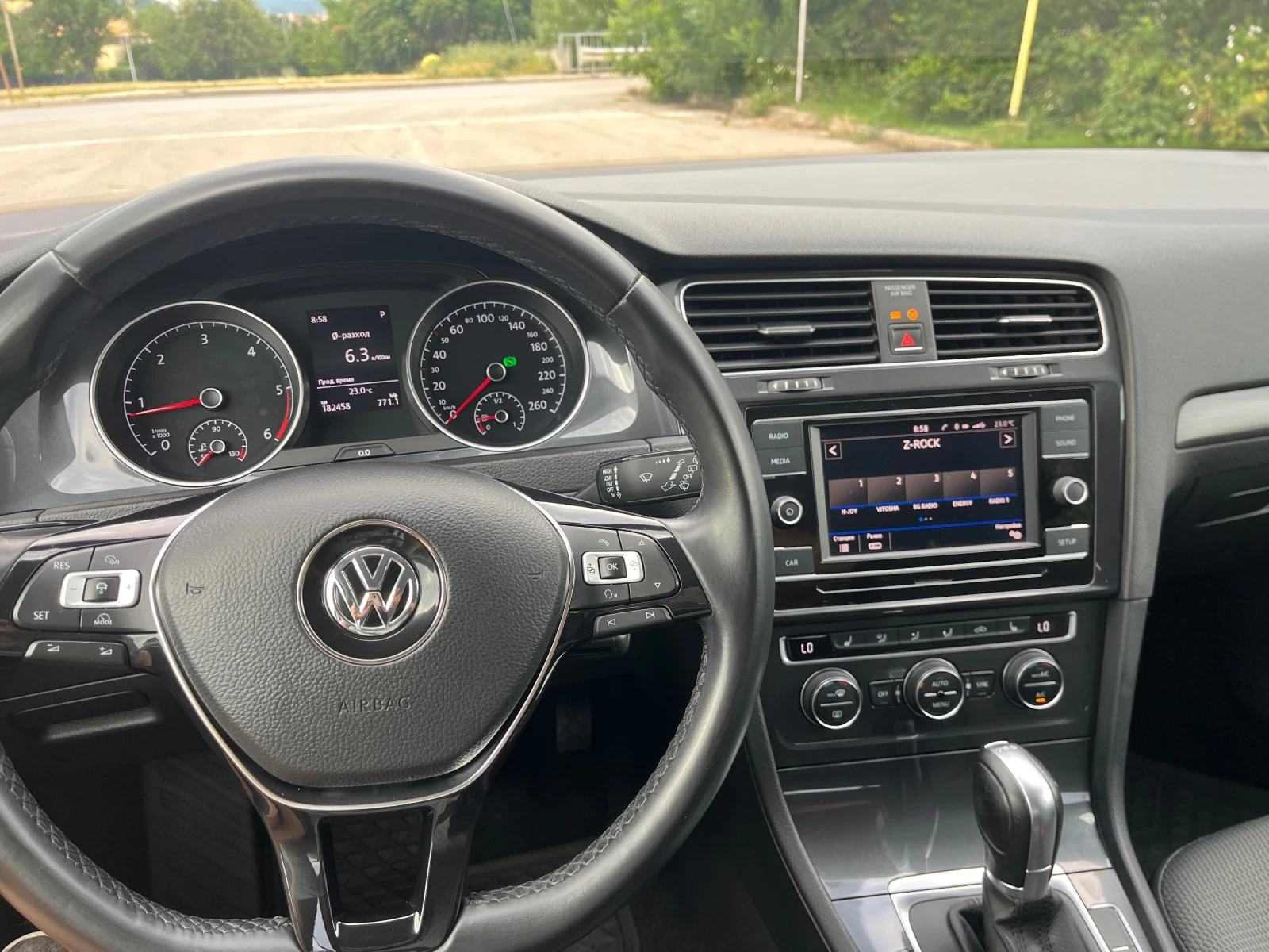 VW Golf Variant, снимка 10 - Автомобили и джипове - 55125957