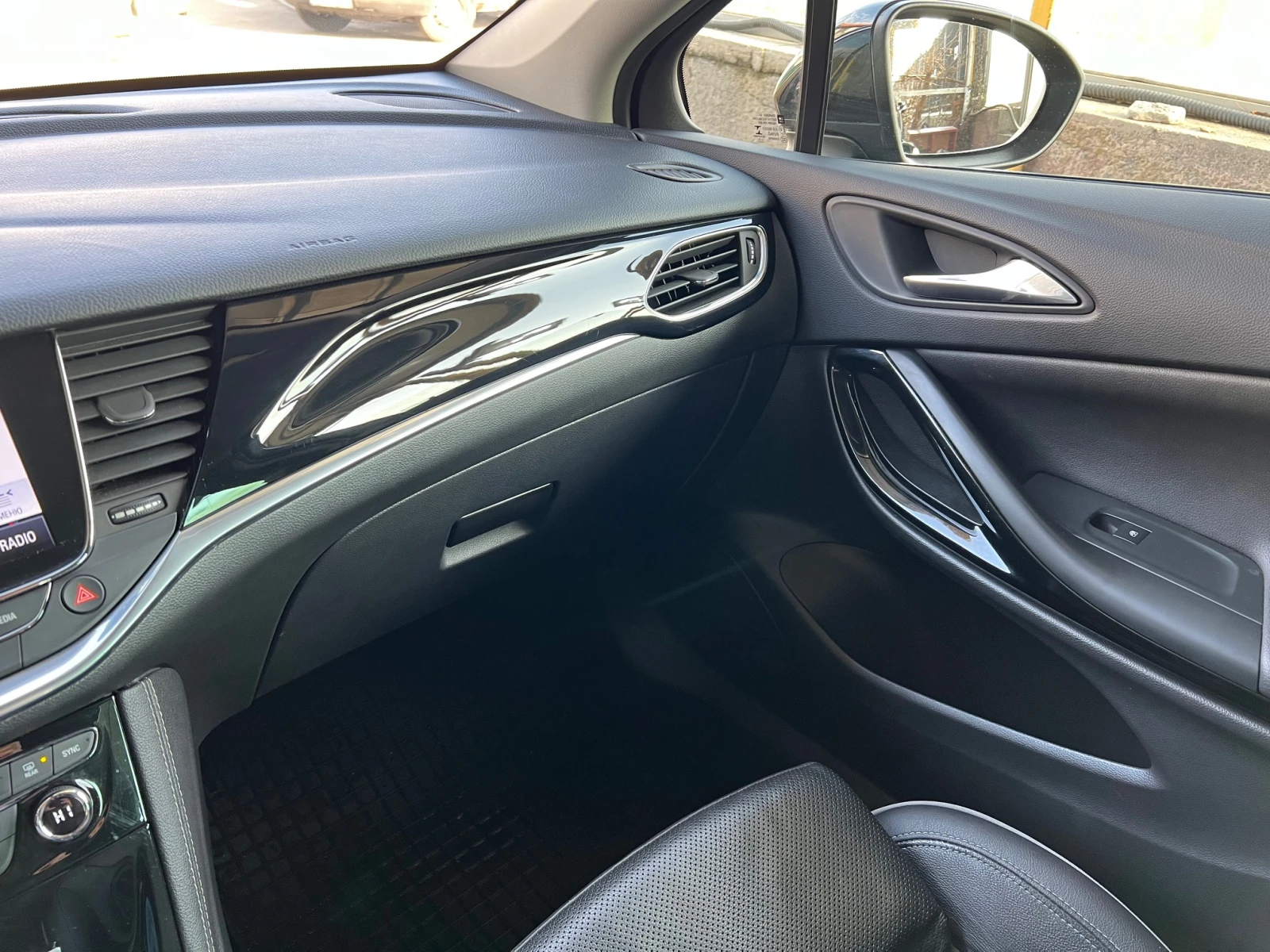 Opel Astra K 1.6 CDTI 110hp, снимка 8 - Автомобили и джипове - 55167136