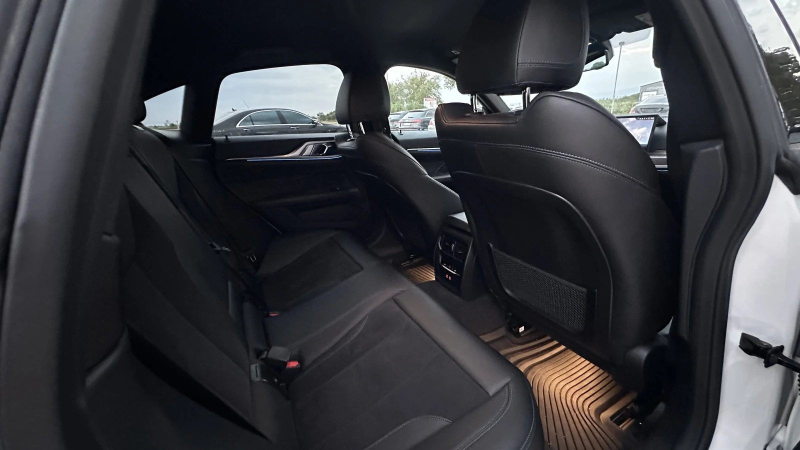BMW i4 eDrive40 | M PACK | 80kWh | Mobile.bg � ����������� 8