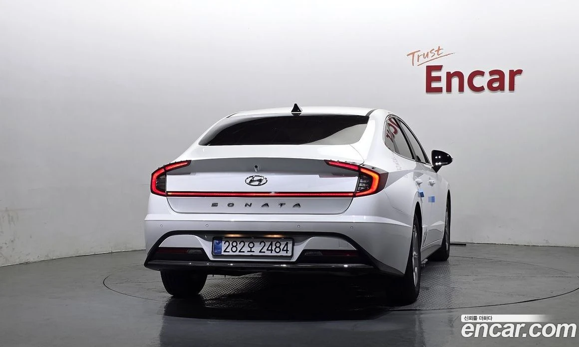 Hyundai Sonata 2.0 LPG(rental car) Smart, снимка 4 - Автомобили и джипове - 55676644