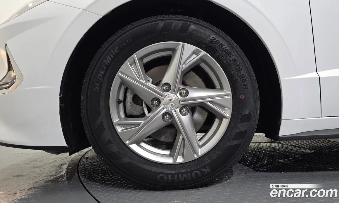 Hyundai Sonata 2.0 LPG(rental car) Smart, снимка 5 - Автомобили и джипове - 55676644