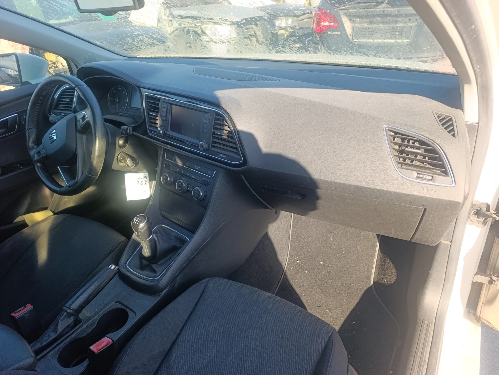 Seat Leon 2.0TDI, снимка 7 - Автомобили и джипове - 56014126