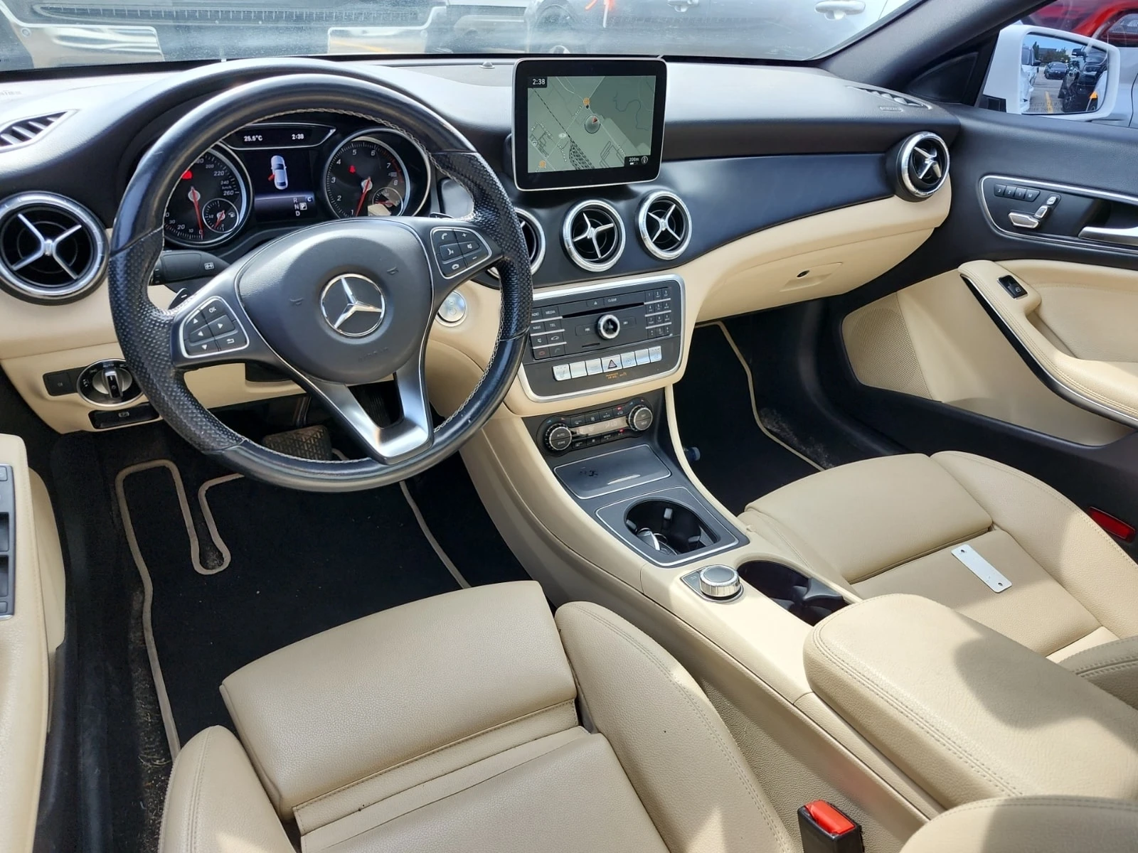 Mercedes-Benz CLA * 250 * CARFAX * 2 КЛЮЧА * ПОДГРЕВ* , снимка 10 - Автомобили и джипове - 56115030