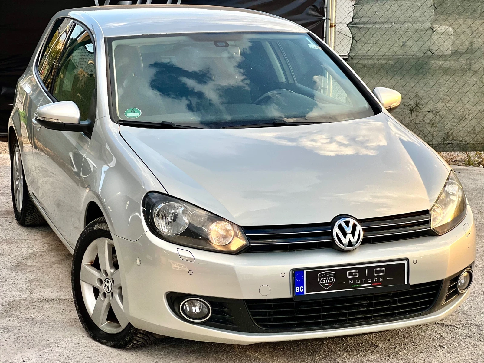 VW Golf 1.2TSI* 6-скорости* Навигация* 