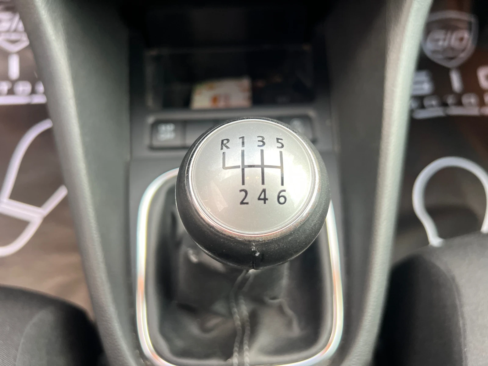 VW Golf 1.2TSI* 6-скорости* Навигация* , снимка 11 - Автомобили и джипове - 56127188