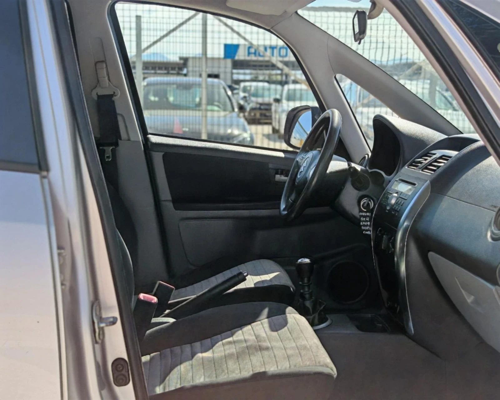 Suzuki SX4 1.6 90 К.С. ДИЗЕЛ! , снимка 10 - Автомобили и джипове - 56332913