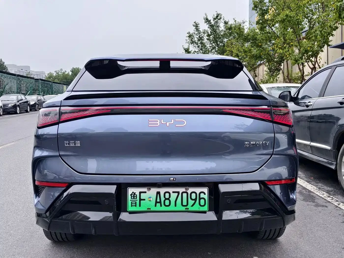BYD Sealion 7, снимка 5 - Автомобили и джипове - 56685996