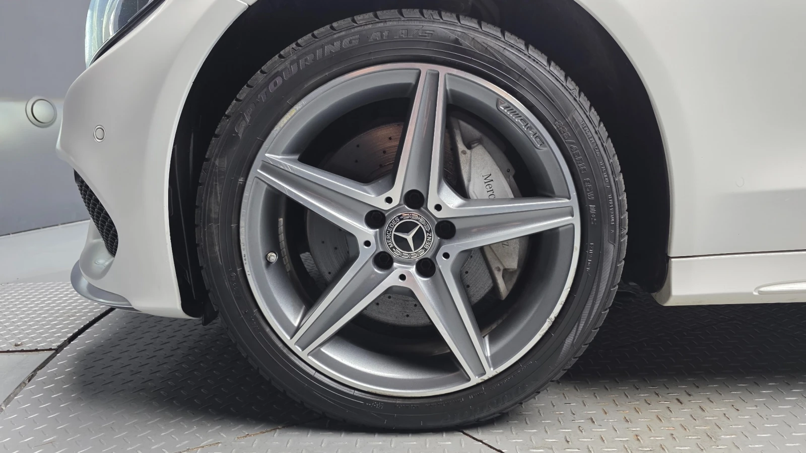 Mercedes-Benz C 250 d 4MATIC, снимка 5 - Автомобили и джипове - 56705832