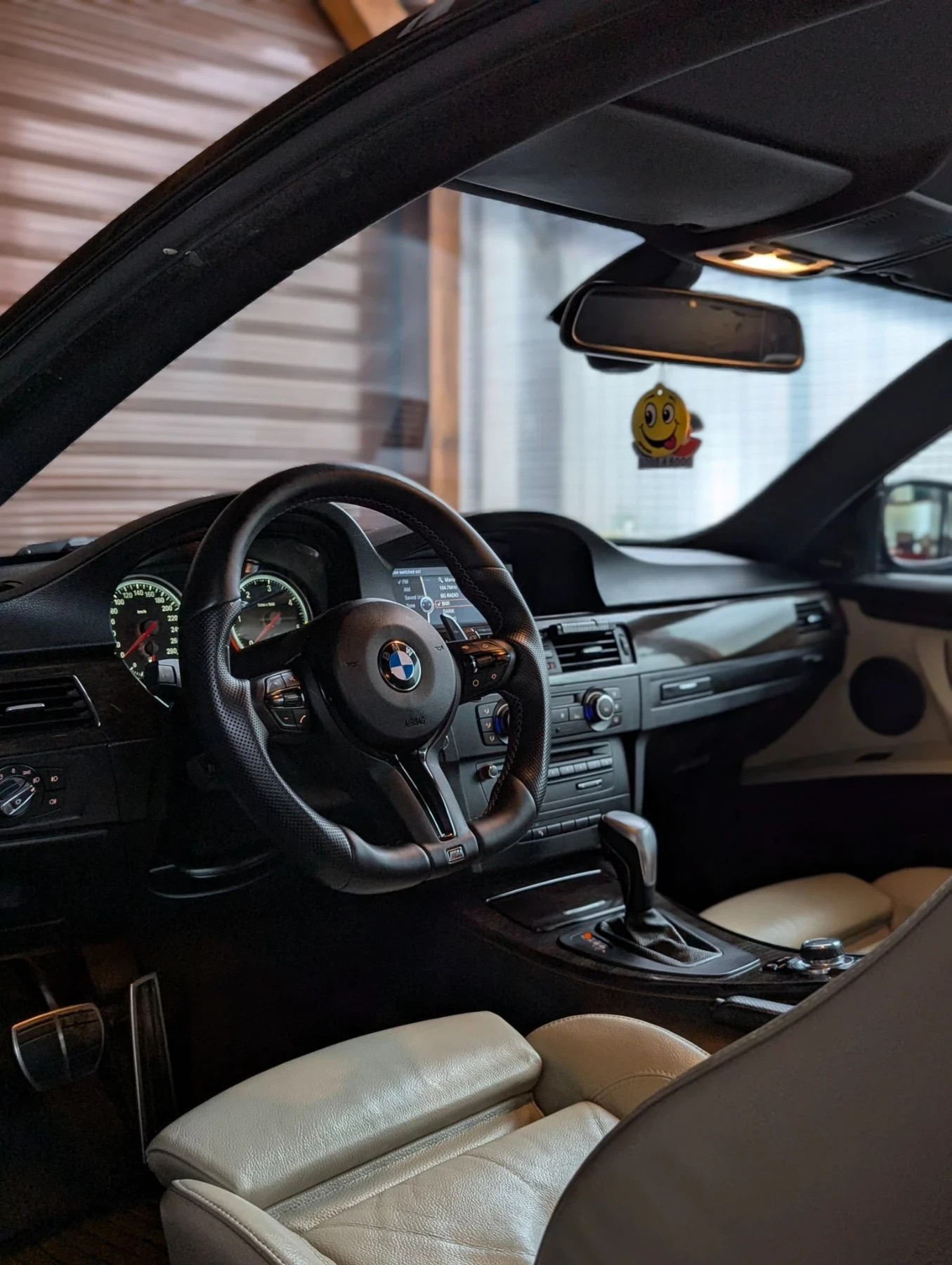 BMW 335 Фейс/Осн.Ремонт/420hp, снимка 7 - Автомобили и джипове - 56742392