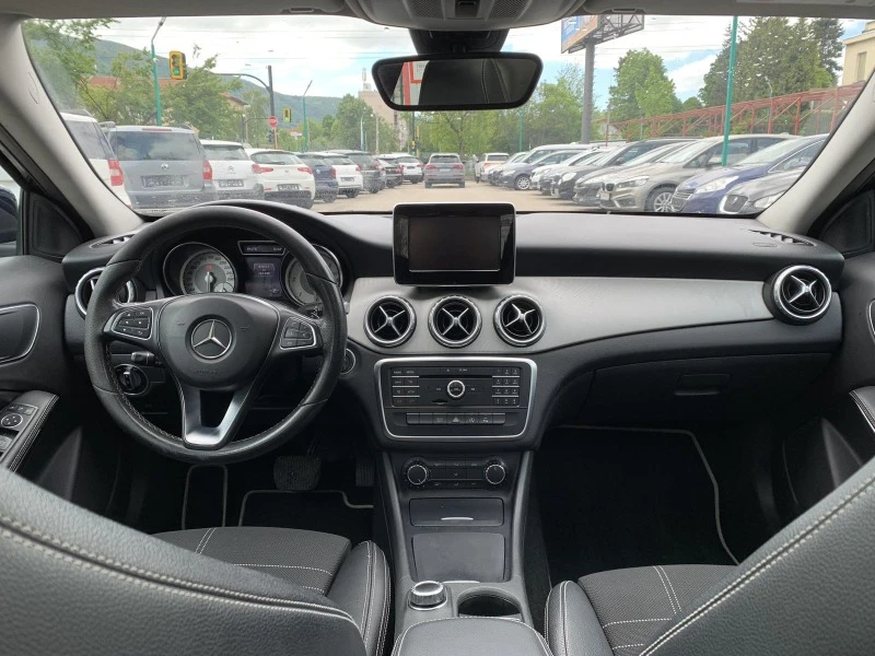 Mercedes-Benz GLA 220 2.2 DISEL, снимка 10 - Автомобили и джипове - 45527745