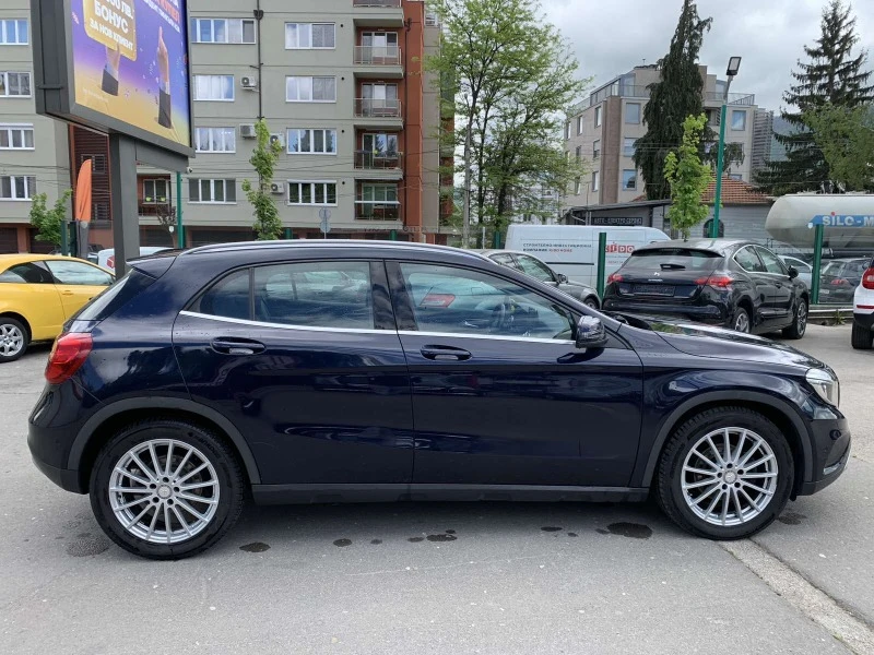 Mercedes-Benz GLA 220 2.2 DISEL, снимка 6 - Автомобили и джипове - 45527745