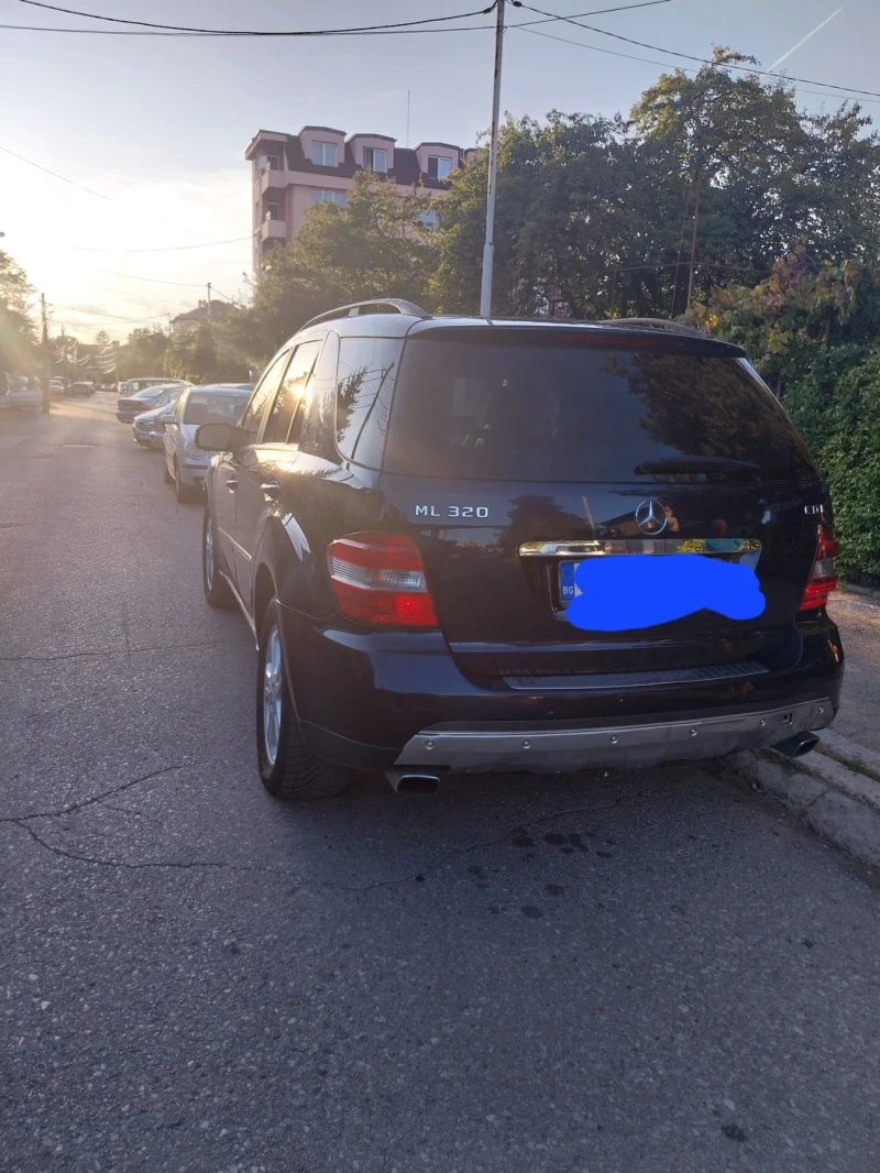 Mercedes-Benz ML 320 3.0, снимка 2 - Автомобили и джипове - 47368342