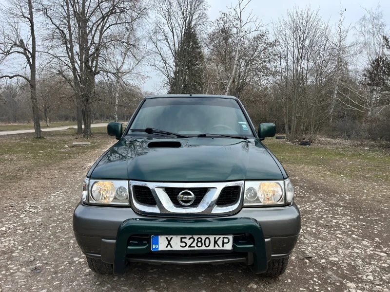 Nissan Terrano 3.0 , снимка 1 - Автомобили и джипове - 49295126